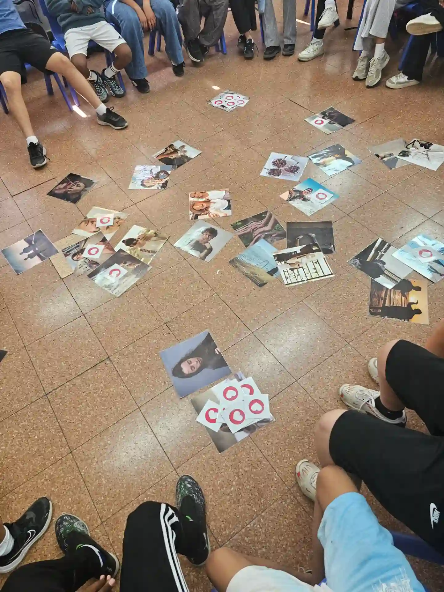 סדנת יוצאים מהמסכים שימוש בפלאפון חטיבת טים טיים- מרכז שלבים