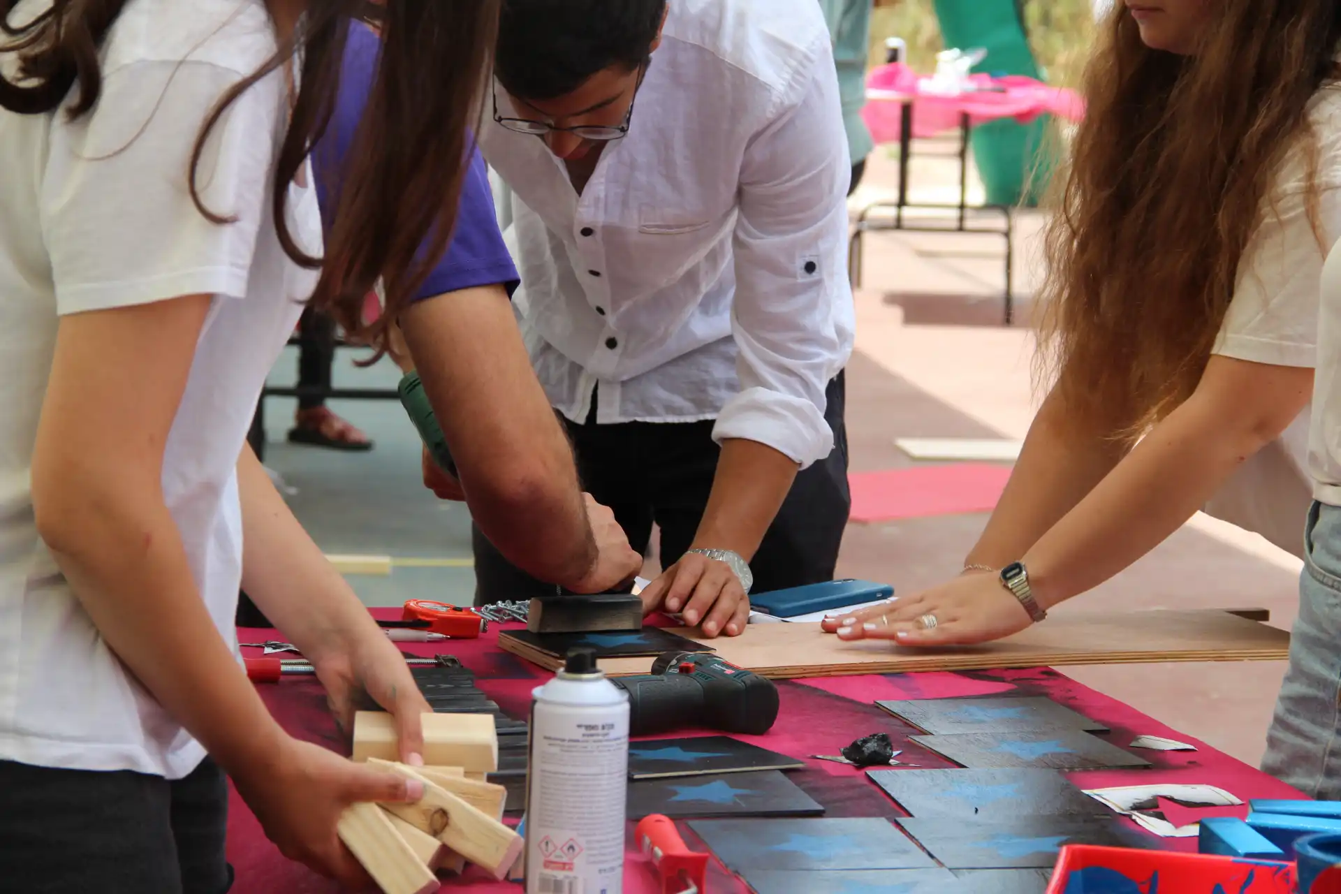 פעילות נגרות חטיבת טים טיים- מרכז שלבים